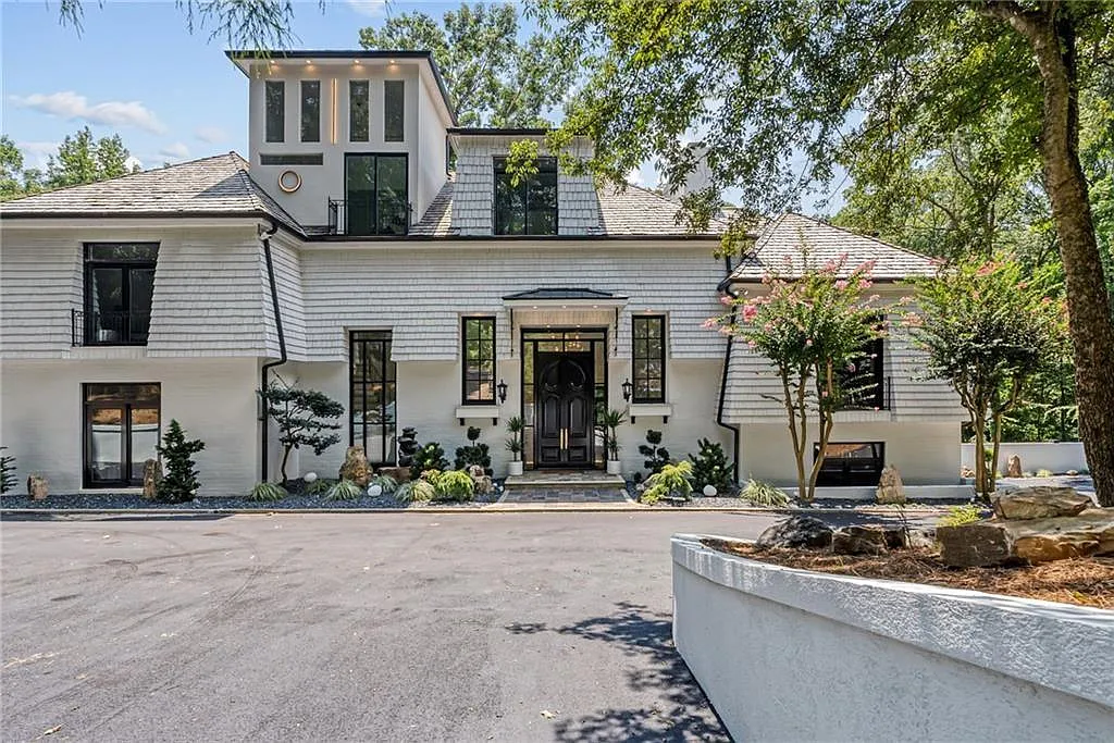 5 bed, 11.0 bath, 9403 sqft, $35,000 — Photo 3