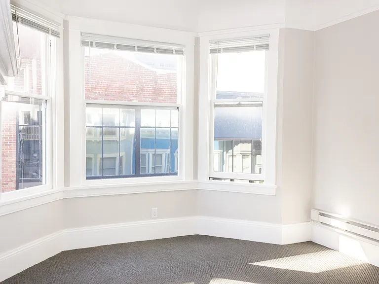 653 Minna St #A — Photo 6