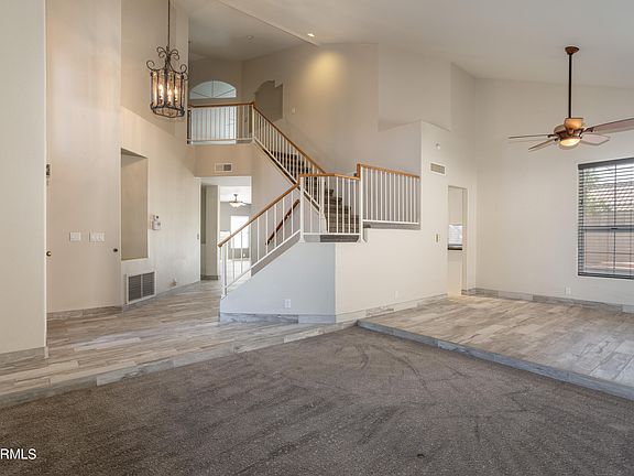 4th image of 15236 S 15TH Avenue