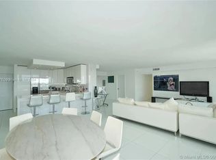 100 Bayview Dr APT 1120, Sunny Isles Beach, FL 33160