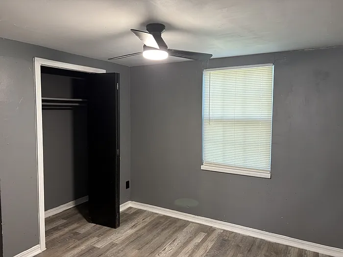 5924 N College St — Photo 10
