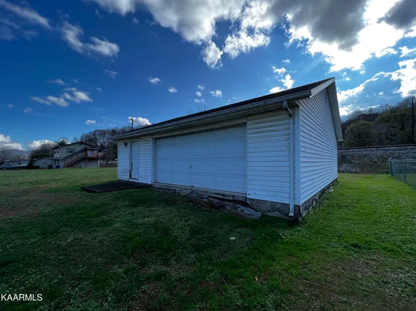 4611 W Cumberland Ave, Middlesboro, KY 40965