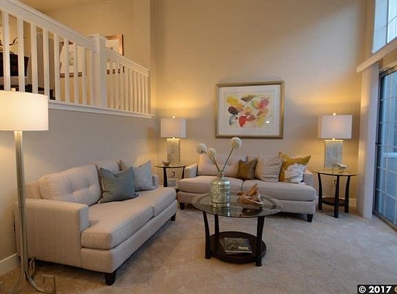 4th image of 4068 Skylark Ln