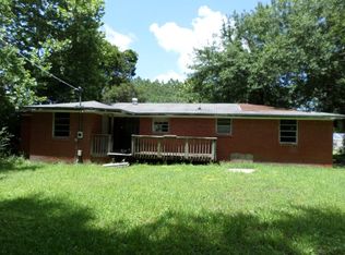 192 Charles Ave, Wewahitchka, FL 32465