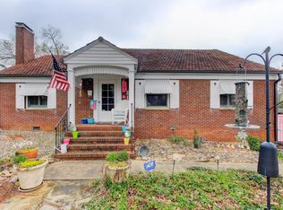 214 Adair Dr, Knoxville, TN 37918