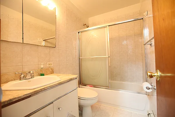 Rented by Keller Williams NYC | media 43