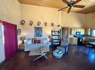 221 Tune Dr, Taos, NM 87529