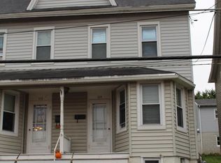 104 Manchester St, Glen Rock, PA 17327