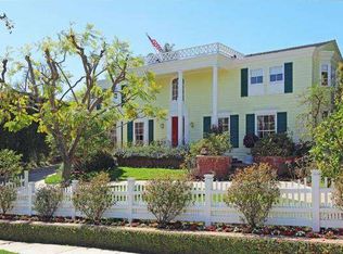 215 Loring Ave, Los Angeles, CA 90024