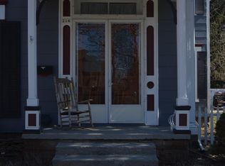 214 N Jackson St, Clinton, MI 49236