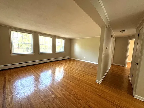 Floor plan Two Bedroom Unit