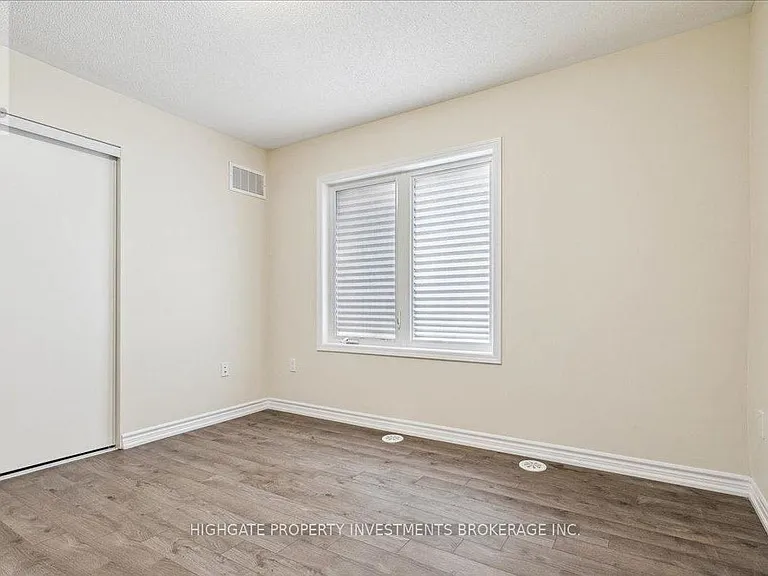 107 Lemieux Ct — Photo 15