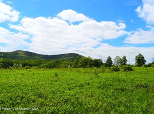 Lyon St, Union Dale, PA 18470