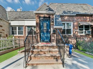 24-41 82nd St, East Elmhurst, NY 11370