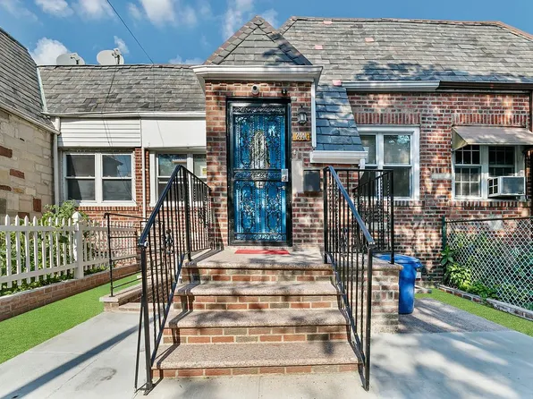 24-41 82nd St, East Elmhurst, NY 11370