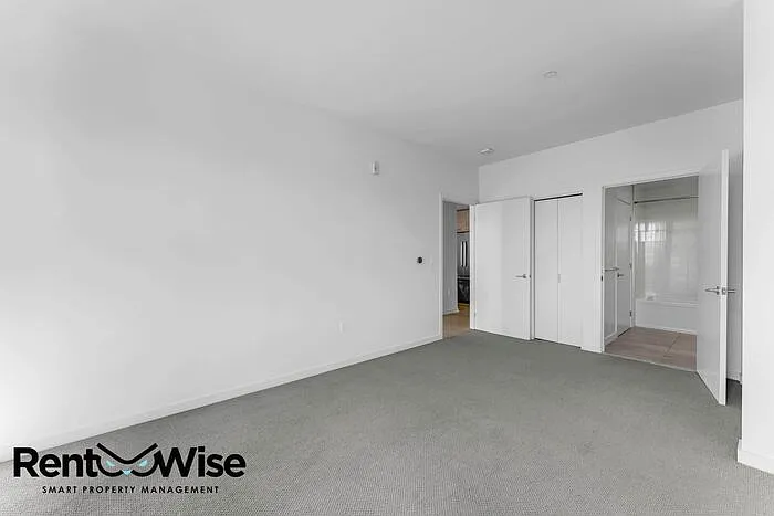 451 Donahue St #307 — Photo 21