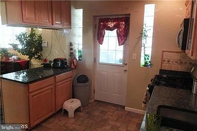 2nd image of 6119 Moyer Ave