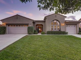 700 Ridgemont Cir, Escondido, CA 92027