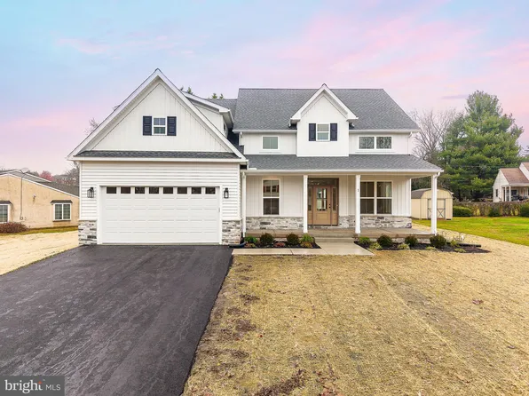 1 E Valley Creek Rd, Plymouth Meeting, PA 19462