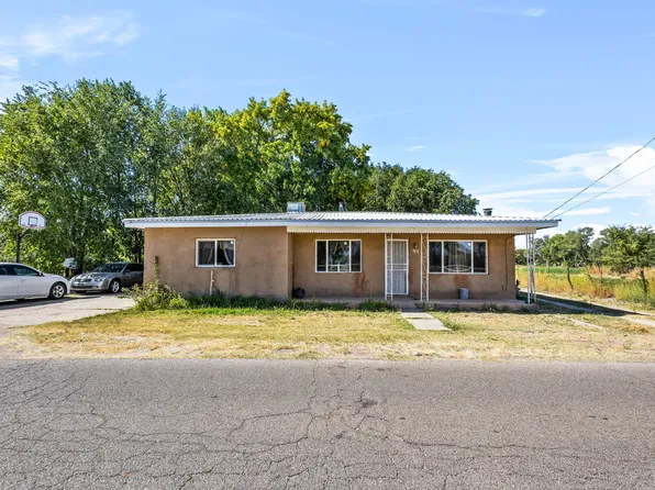 94 Jaramillo Rd, Belen, NM 87002