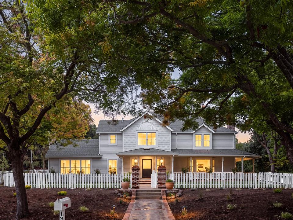 1st image of 13415 Country Way