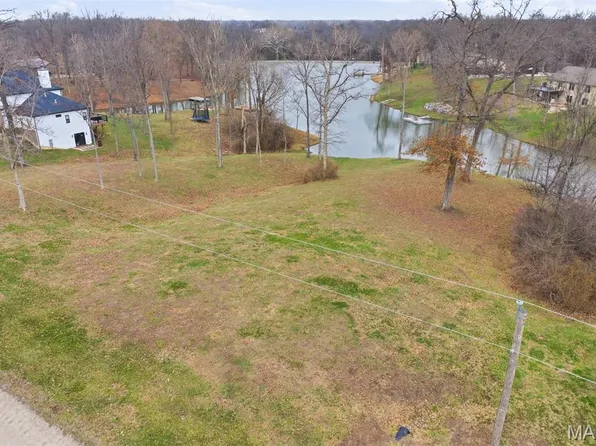 475 Joseph Dr, Pocahontas, IL 62275