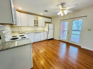 5269 E Trindle Rd UNIT 4, Mechanicsburg, PA 17050