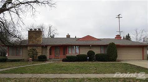 1st image of 828 Kensington Ave