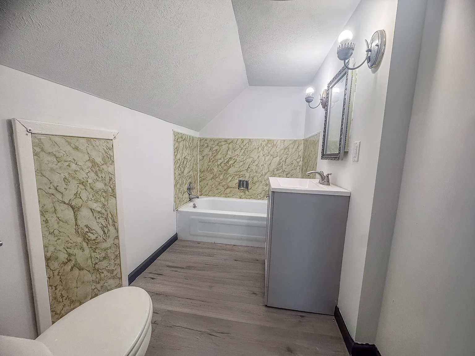 1 bed, $900 — Photo 4