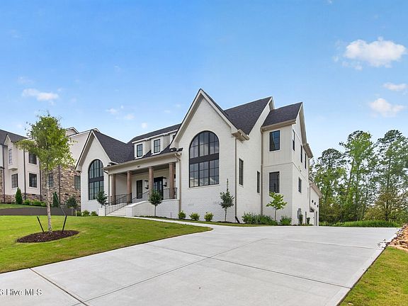 4th image of 887 Audubon Way