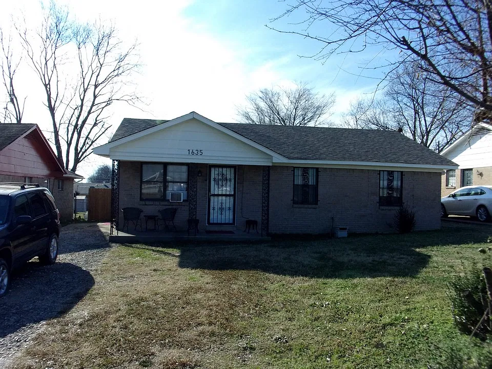1635 Ball Rd