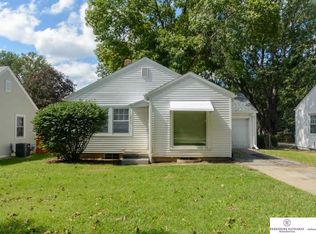 3906 N 67th St, Omaha, NE 68104