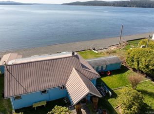 220 1st St, Mount Waddington, BC V0N3E0