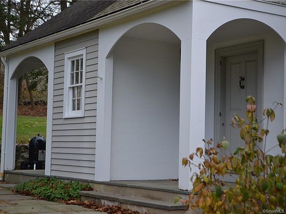 23 Old Huckleberry Road