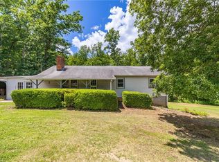 1915 Glenside Dr, Greensboro, NC 27405
