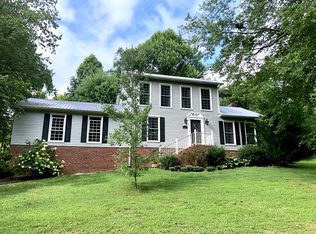 805 Spring Park Dr, Cookeville, TN 38501