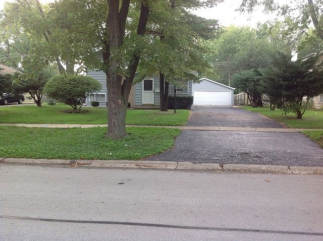 1st image of 704 N Lincoln Ave