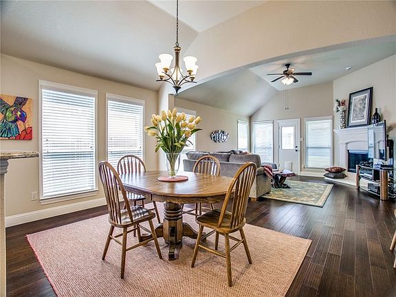 5th image of 10613 Jackson Hole Ln