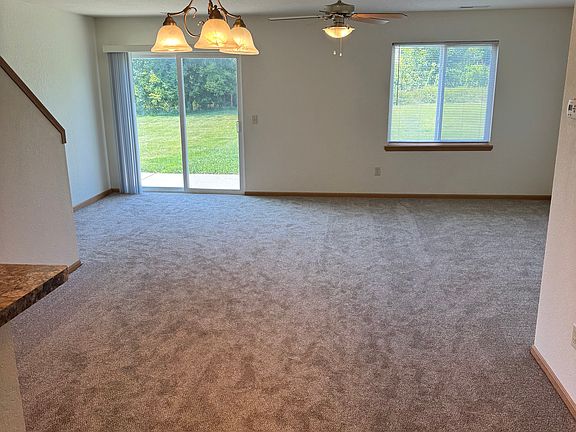 2nd image of 853 Stonecrop Dr