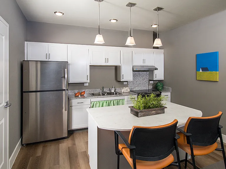 Residences at Maple Glen — Photo 15