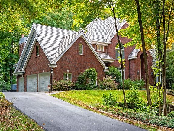 2nd image of 2009 Sugarwood Dr