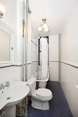 Rented by Barkoff Residential  | media 50