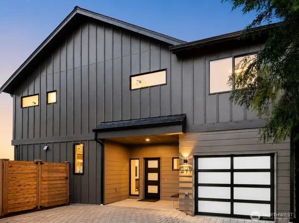 12910 NE 70th Place, Kirkland, WA 98033