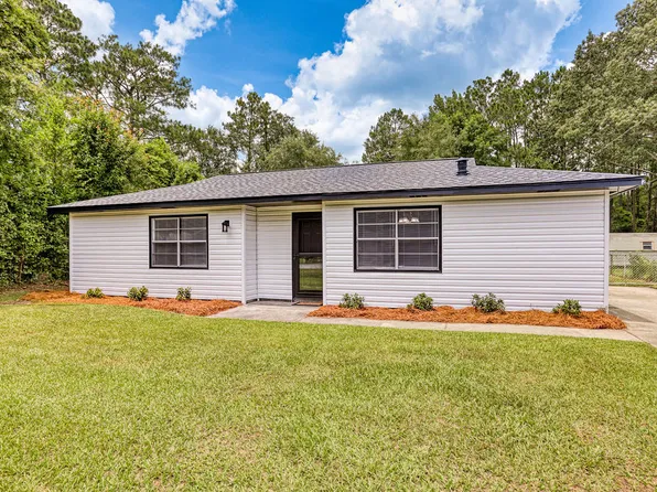 710 Fleming Rd, Hinesville, GA 31313