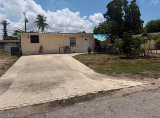 2204 Coronet St, Fort Myers, FL 33907