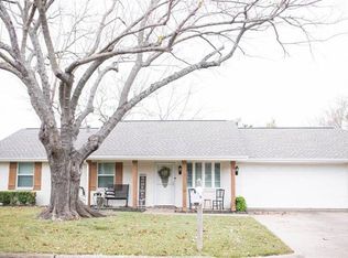 1505 Yucca St, Midlothian, TX 76065