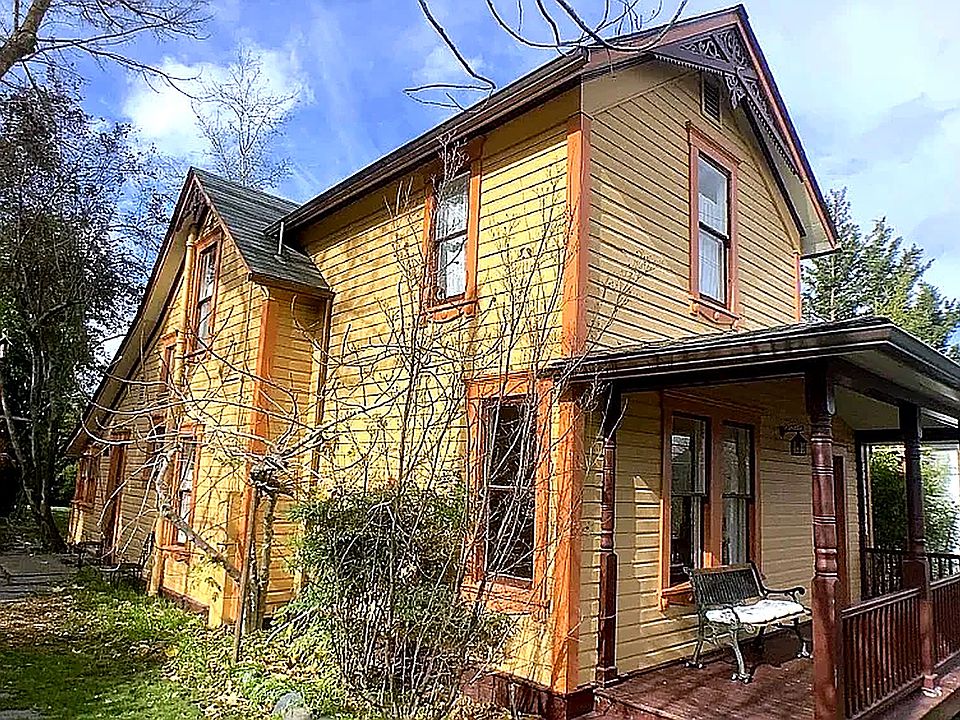 1st image of 247 N 2nd St
