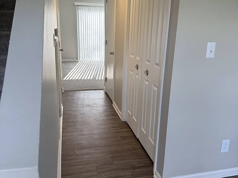 Huntley Ridge East — Photo 9
