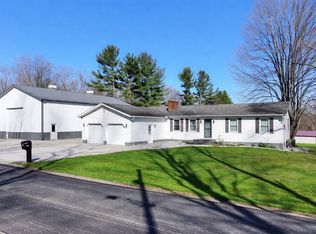 13905 Armentrout Rd, Fredericktown, OH