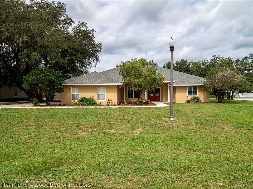 1st image of 1527 Kinsman Way